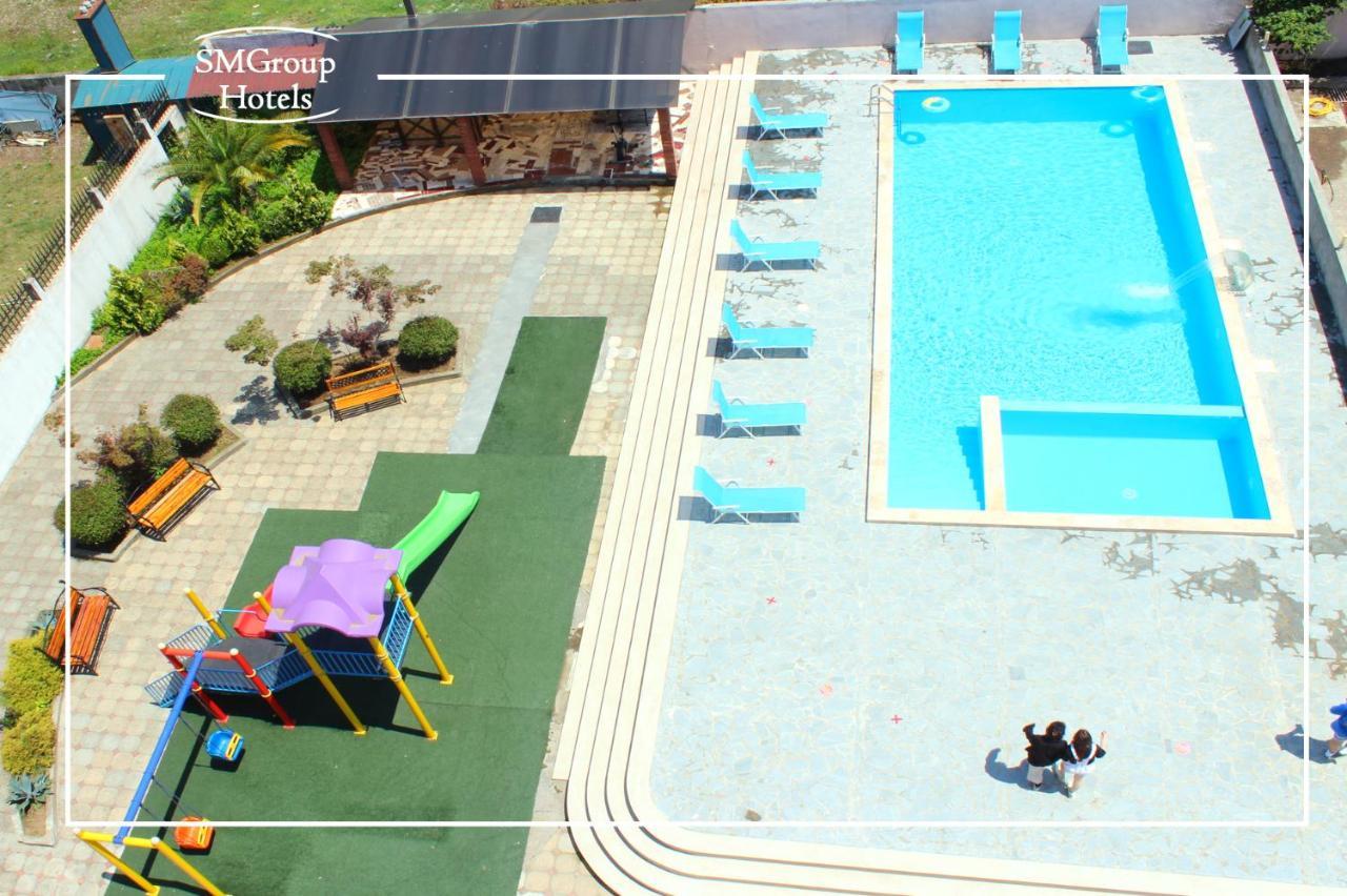 Samni Hotel Ureki Eksteriør billede