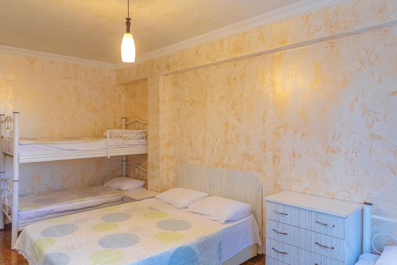 Samni Hotel Ureki Eksteriør billede